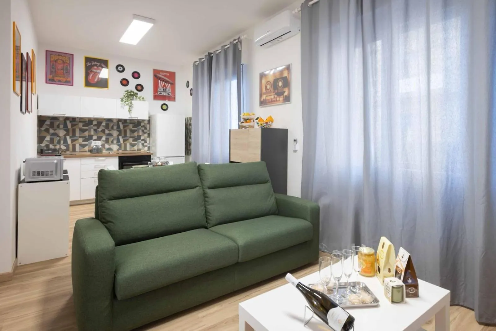 Holiday home La Maison Des Artistes Catania Italy